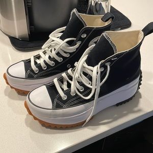 Chuck Taylor Converse Platform